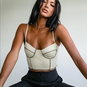 Princess Polly Leilani Top | US 4 | Beige